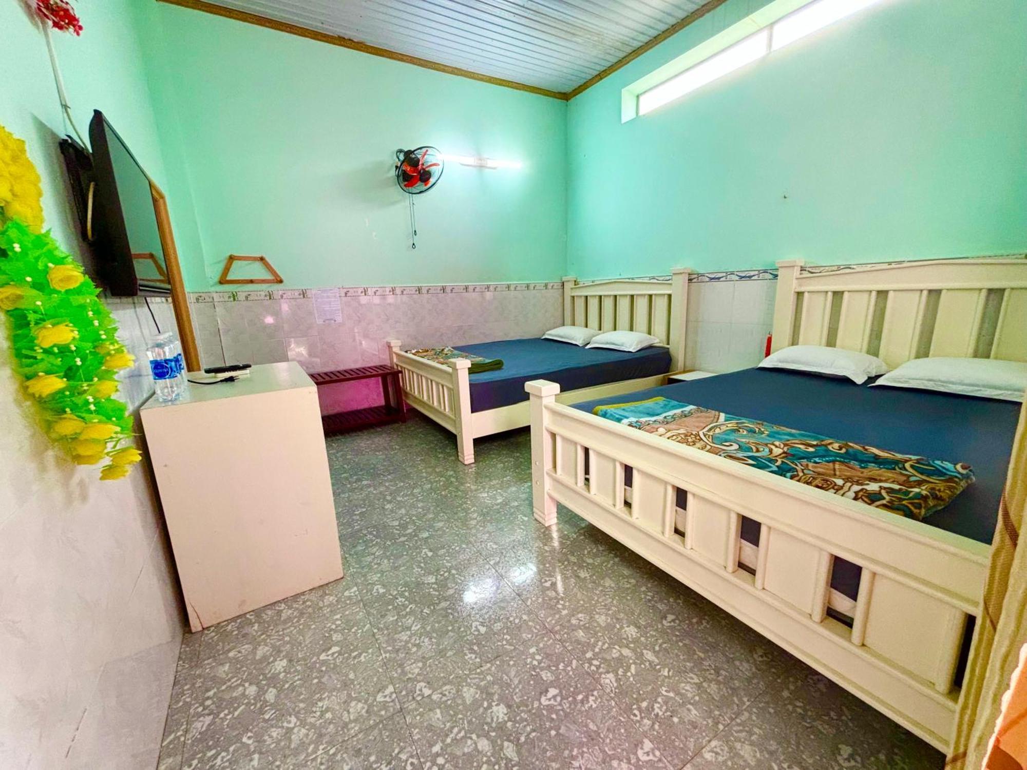 Thuy Hang Motel Long Hai Esterno foto